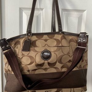 Authentic Coach tote